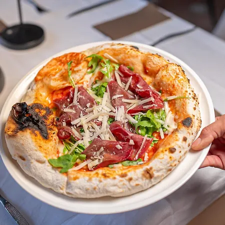 Mio Nonno krevet i doručak 3*